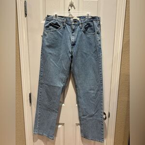 Lee Regular Fit Straight Leg Men's Denim Jeans Light Wash RN 130273. Size 36x32